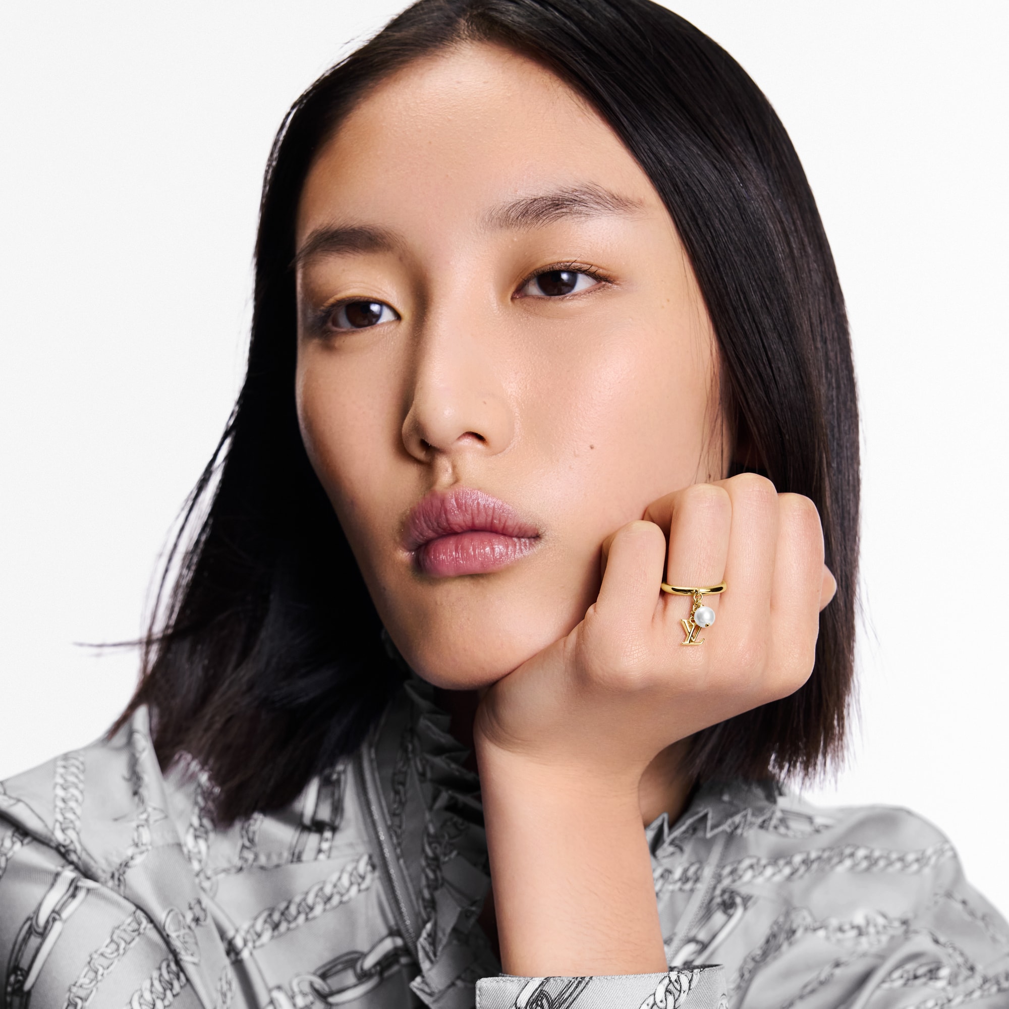 Louis Vuitton リング・ルイザ ポインティ リング・LV アイコニック ルイザ S00｜ルイ・ヴィトン 公式